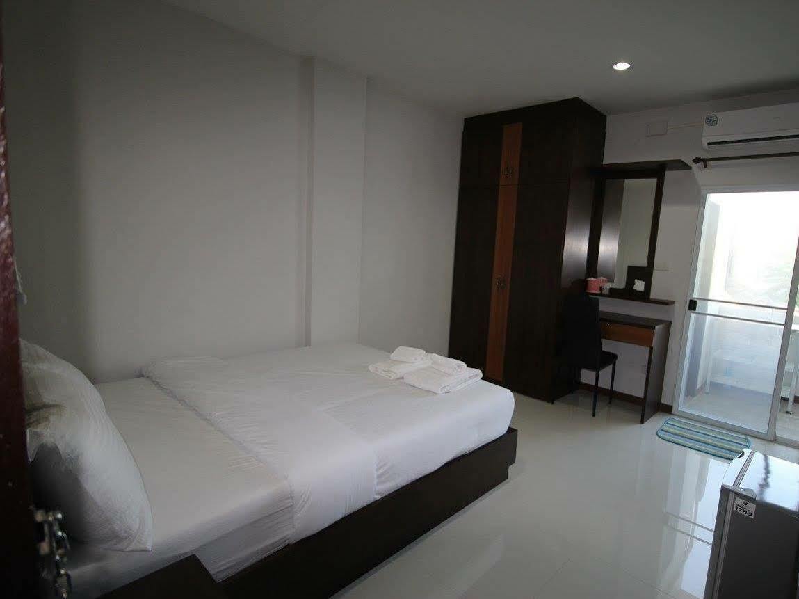 Siriwat Apartment Chiang Mai Eksteriør bilde